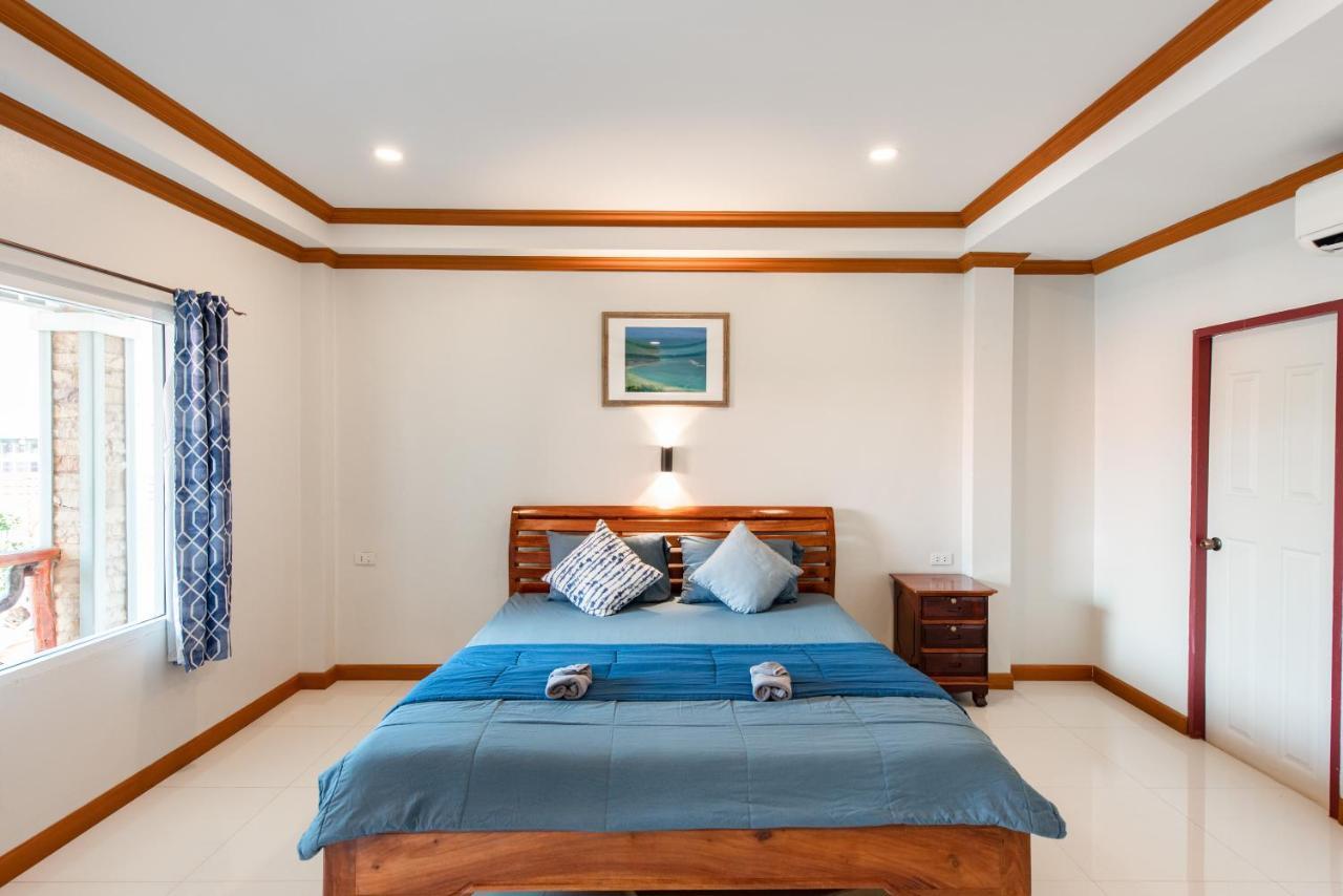 Baan Virog Koh Larn Hotel Exterior photo